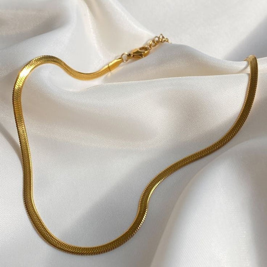 Golden snake necklace (stainless steel)