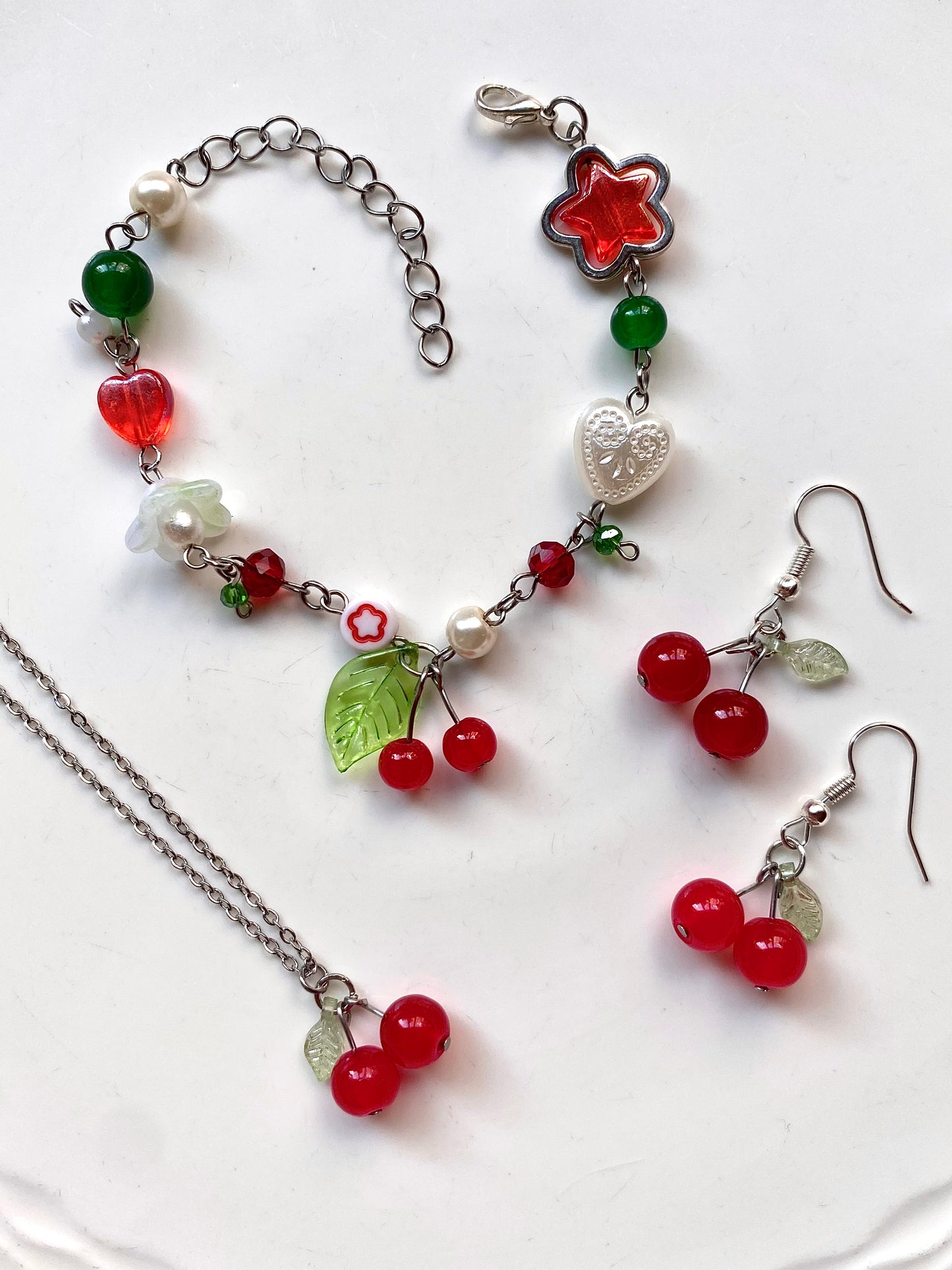 Cherry accessories set