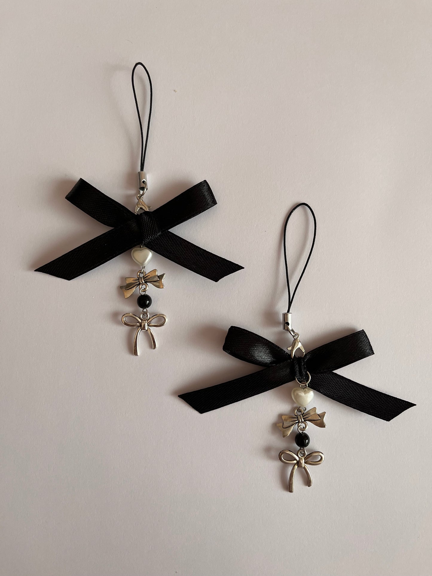 Coquette black & red bows aesthetic keycharms 🖤❤️