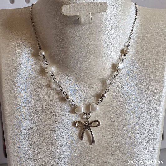 Bow necklace simple, white, coquette.