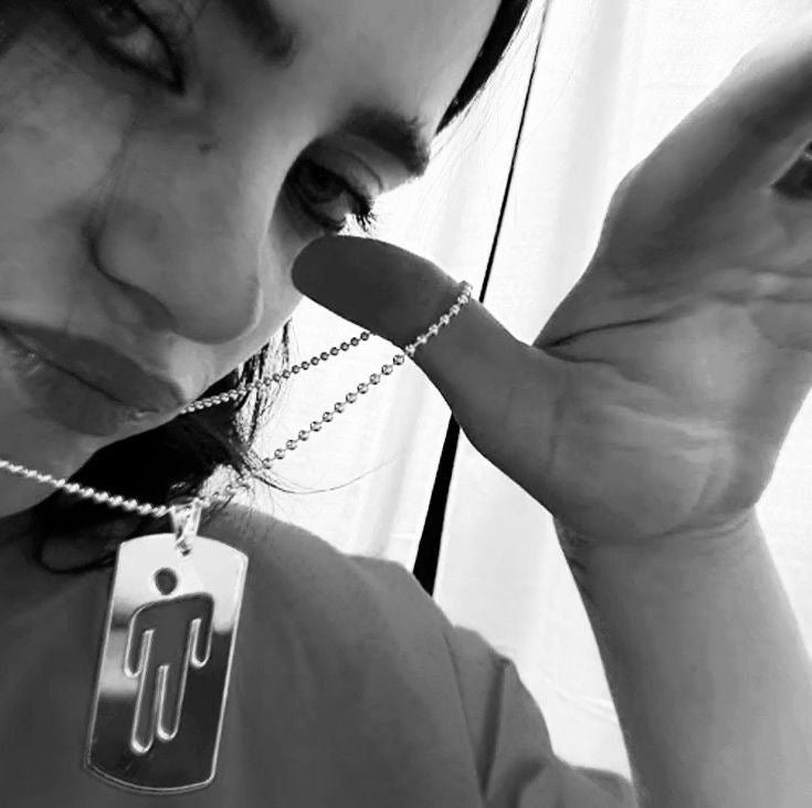 Billie Eilish blohsh necklace