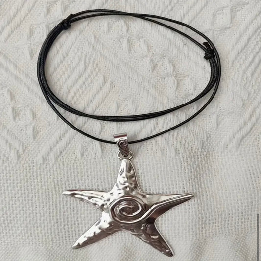 Starfish long necklace