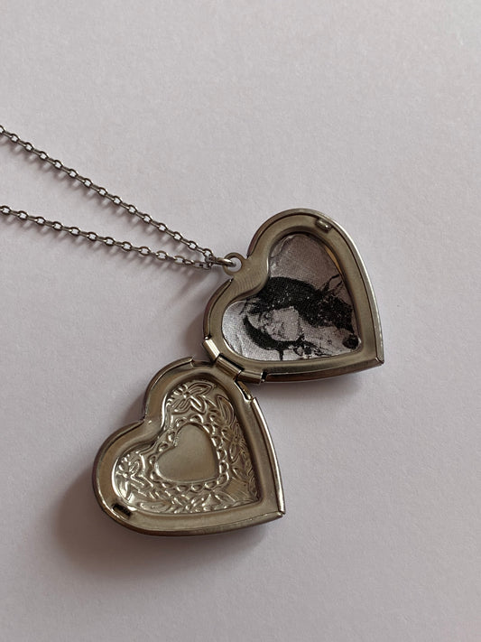 Stainless steel Heart locket-open heart necklace